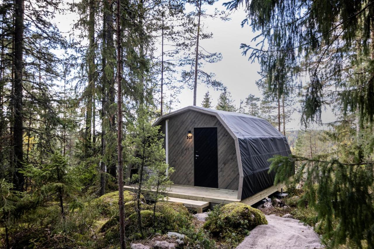 Haltia Lake Lodge Nature Boutique Hotel & Glamping Esbo Exteriör bild