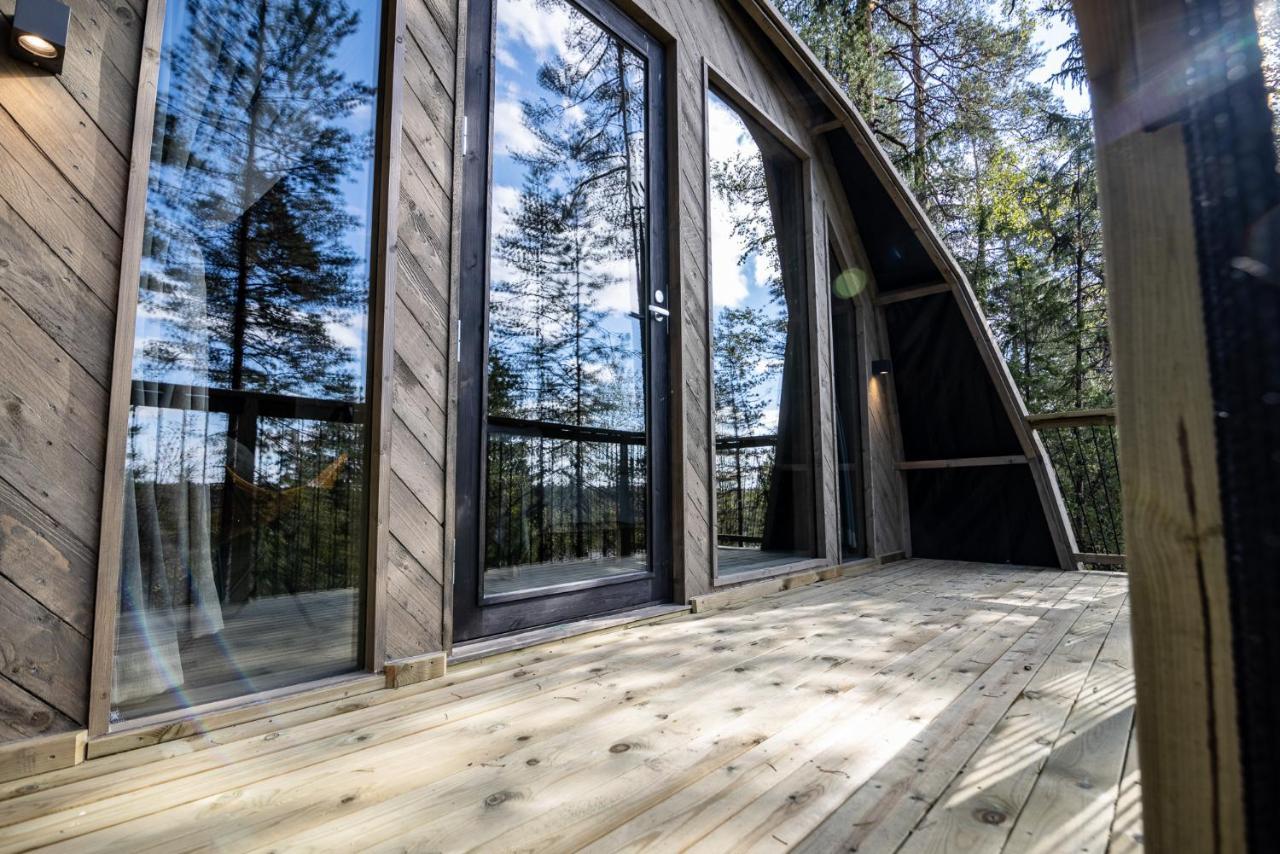 Haltia Lake Lodge Nature Boutique Hotel & Glamping Esbo Exteriör bild